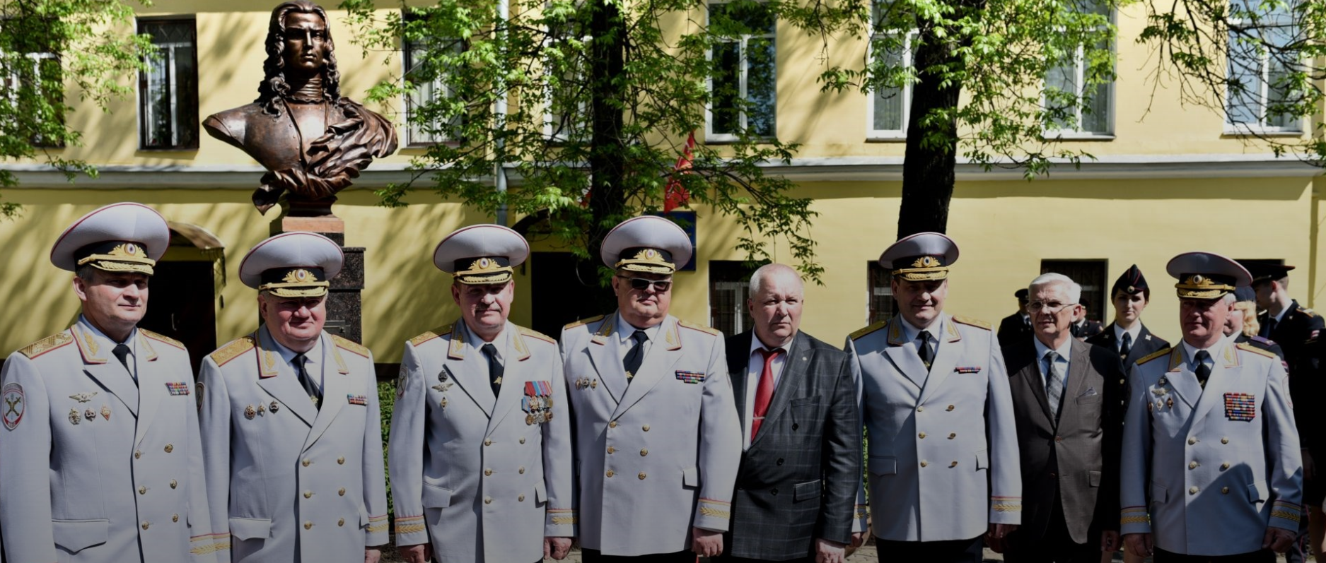 Председатель РООР КЦ САНКТ-ПЕТЕРБУРГА Сергей Алексеев принял участие в церемонии открытия памятника первому генерал-полицмейстеру Антону Девиеру